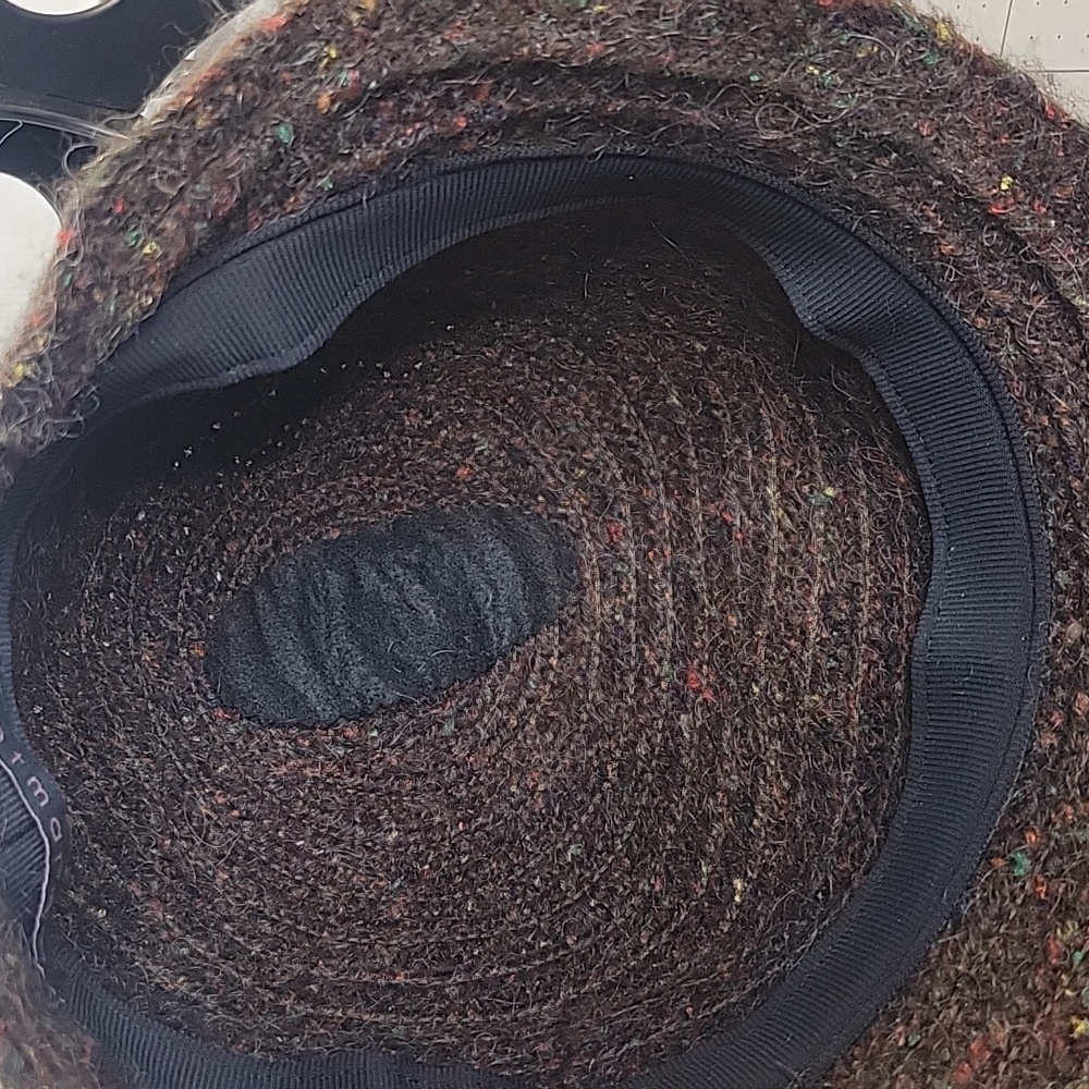 Betmar N.Y. Tweed Wool Blend Cloche Hat Brown Speckled - Picture 7 of 9